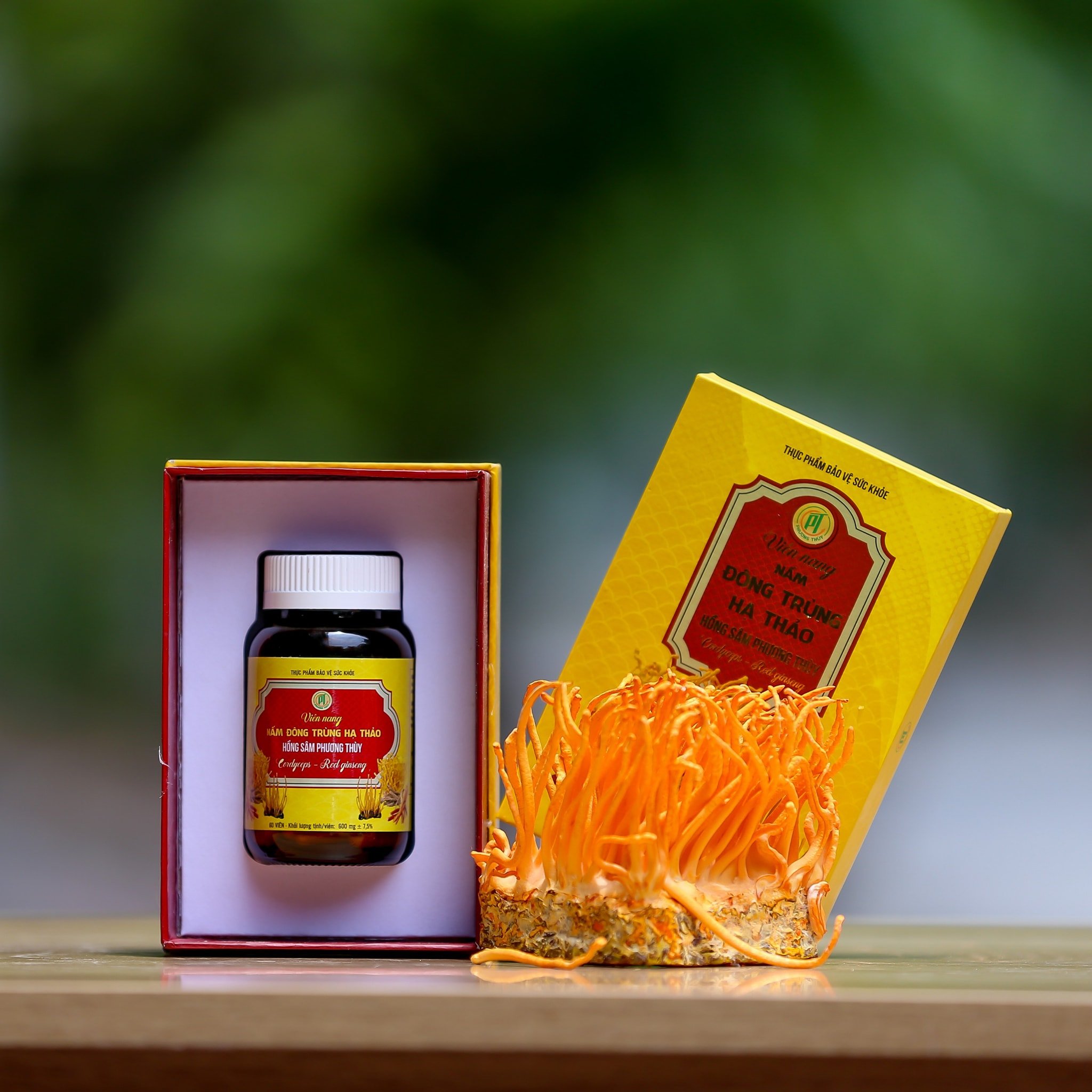 Viên nang đông trùng hạ thảo hồng sâm Phương Thùy